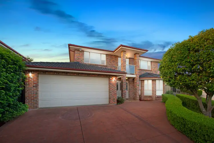 15 Silkyoak Close, Glenwood NSW 2768