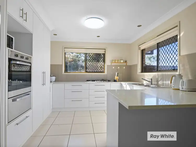 Sixth view of Homely house listing, 2 Jarrah Place, Durack QLD 4077