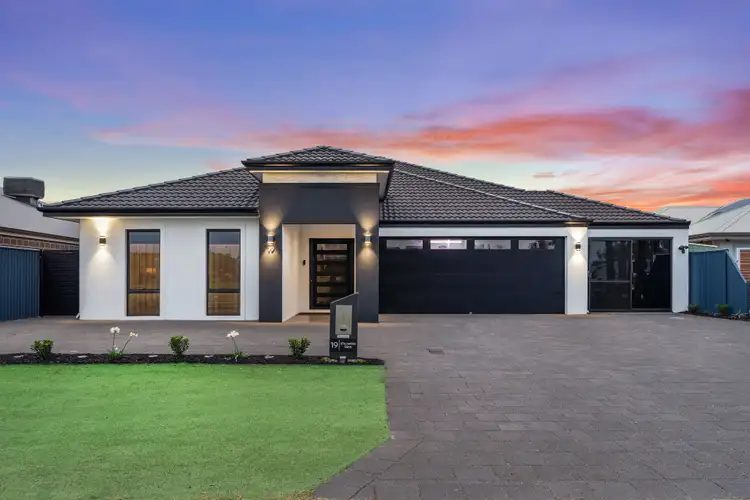 19 Stillwater Drive, Baldivis WA 6171