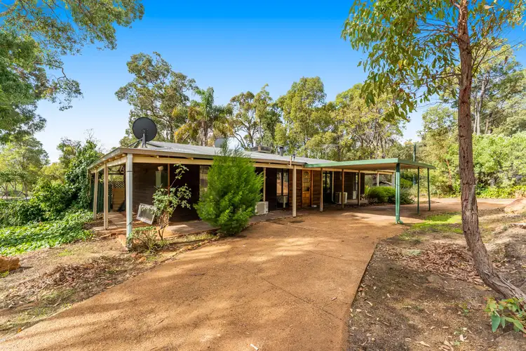 10 Alps Street, Mount Helena WA 6082