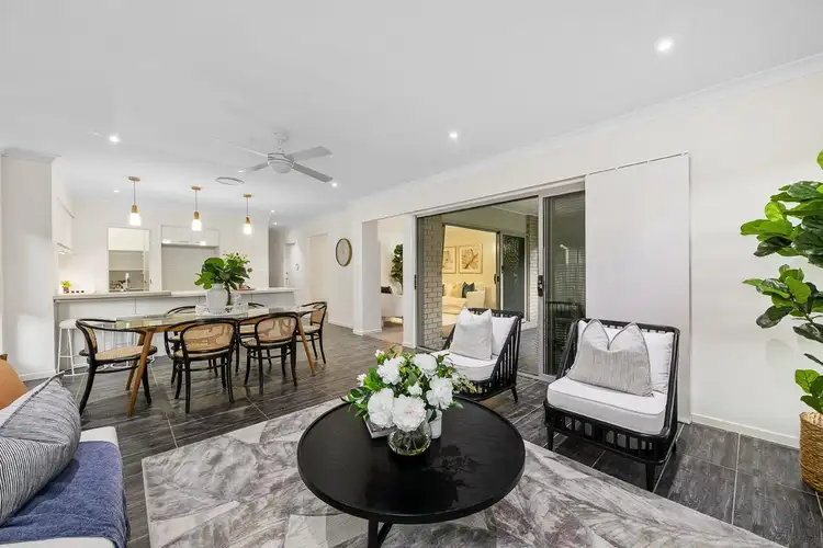 Second view of Homely house listing, 39 Finnegan Circuit, Oxley QLD 4075