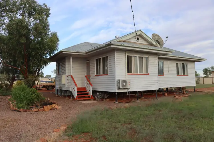 33-35 Eccles Street, Thargomindah QLD 4492