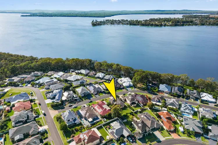 8 Mulwala Drive, Wyee Point NSW 2259