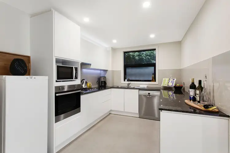 Main view of Homely apartment listing, 2/19 Lillimur Road, Ormond VIC 3204