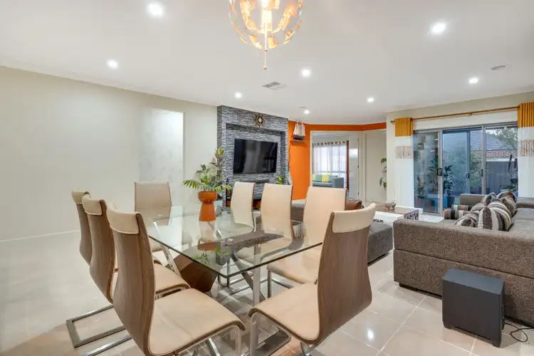 Seventh view of Homely house listing, 19 Fortitude Drive, Craigieburn VIC 3064