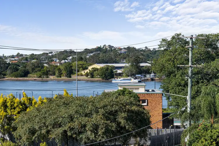 Third view of Homely apartment listing, 5/28 Riverview Terrace, Hamilton QLD 4007