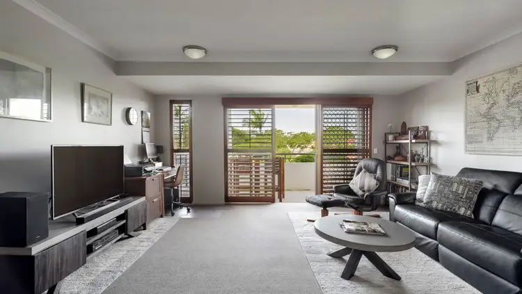 Second view of Homely unit listing, 1/43 Oxlade Drive, New Farm QLD 4005