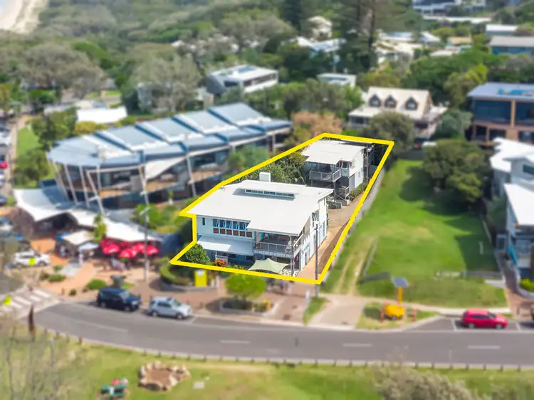19 Mooloomba Road, Point Lookout QLD 4183