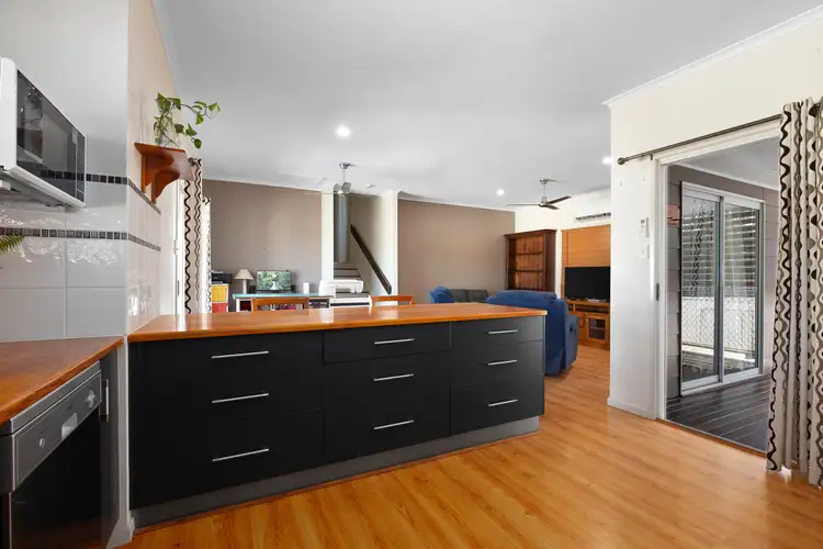 Sixth view of Homely house listing, 8 Barry Street, Emerald QLD 4720