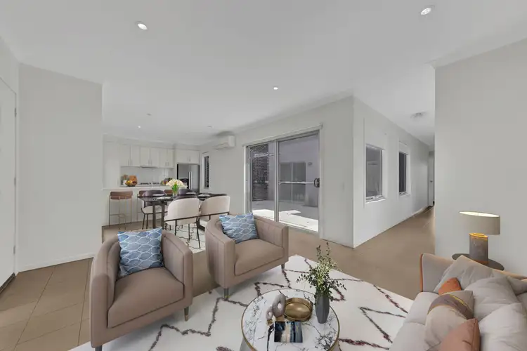 Fifth view of Homely house listing, 6 Amiens Green, South Morang VIC 3752