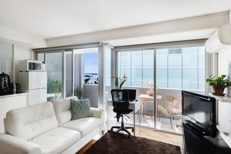 Fourth view of Homely studio listing, 43/6 Greenknowe Avenue, Elizabeth Bay NSW 2011