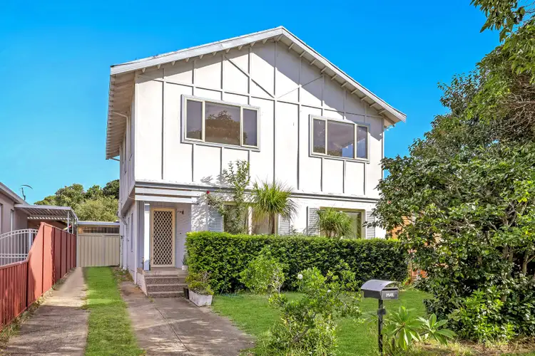 22 Earls Avenue, Riverwood NSW 2210