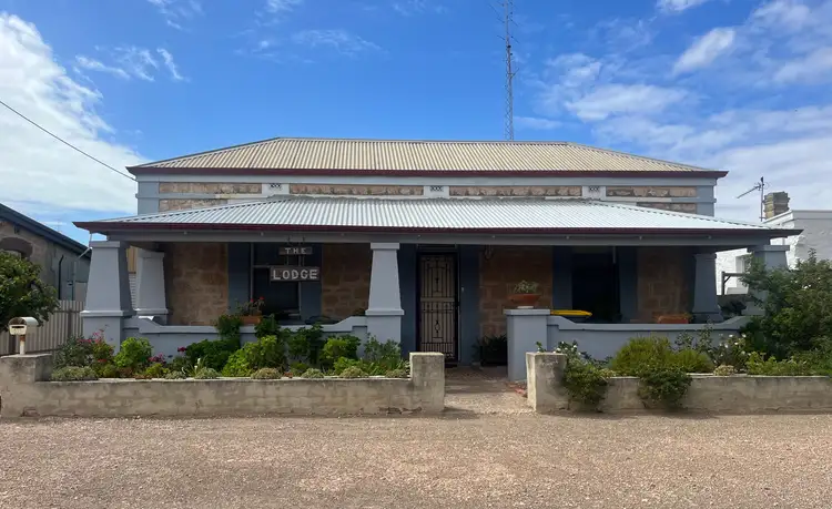 25 Clara Street, Wallaroo SA 5556