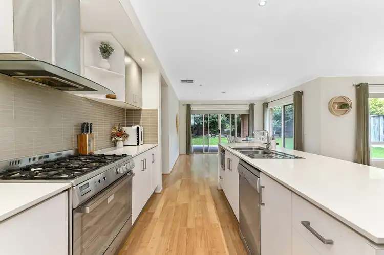 Seventh view of Homely house listing, 8 Grand Manor Drive, Berwick VIC 3806