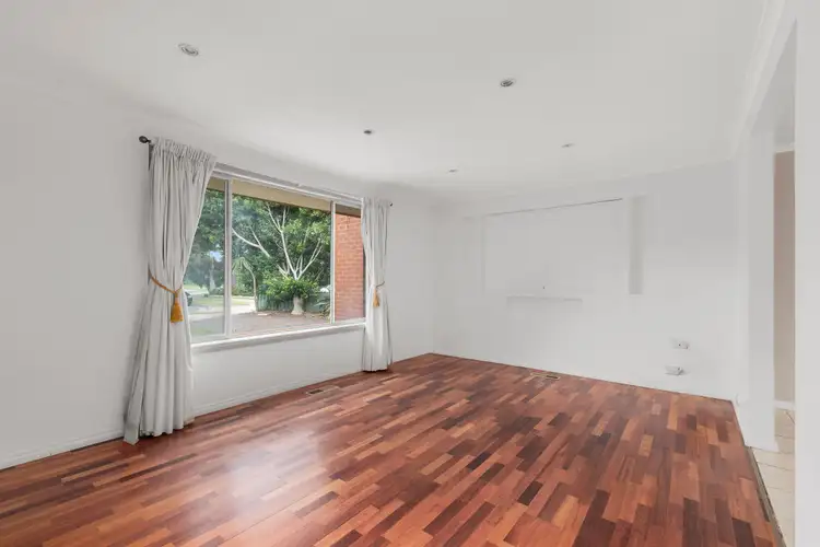 Fourth view of Homely house listing, 3 Sussex Court, Mill Park VIC 3082
