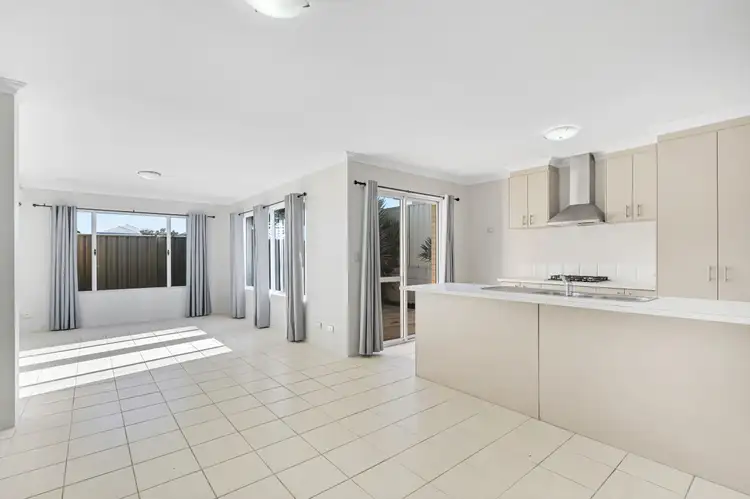 Sixth view of Homely house listing, 18 Jedburgh Loop, Sinagra WA 6065