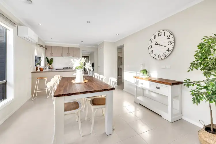 Fifth view of Homely house listing, 16 Gunyong Crescent, Manor Lakes VIC 3024