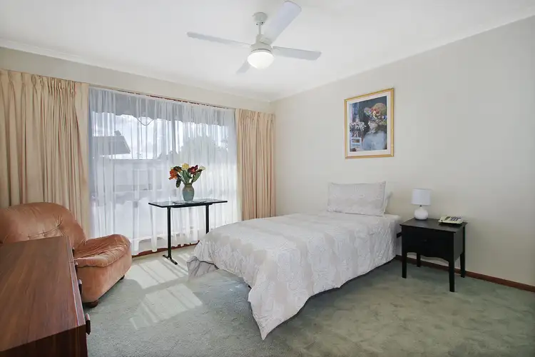 Fifth view of Homely unit listing, 2/10 Lynch Court, West Wodonga VIC 3690