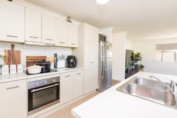 Fourth view of Homely house listing, 6 Immacolata Rise, Red Cliffs VIC 3496