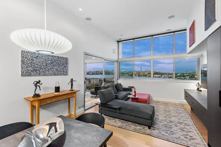 624/8 Skyring Terrace, Teneriffe QLD 4005