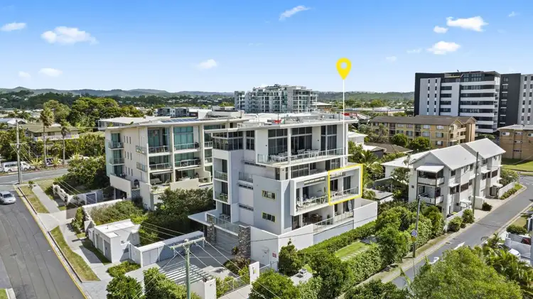 3/3 Third Avenue, Palm Beach QLD 4221