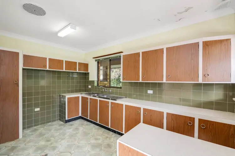 Fifth view of Homely semi-detached listing, 1/28 Matthews Parade, Point Clare NSW 2250