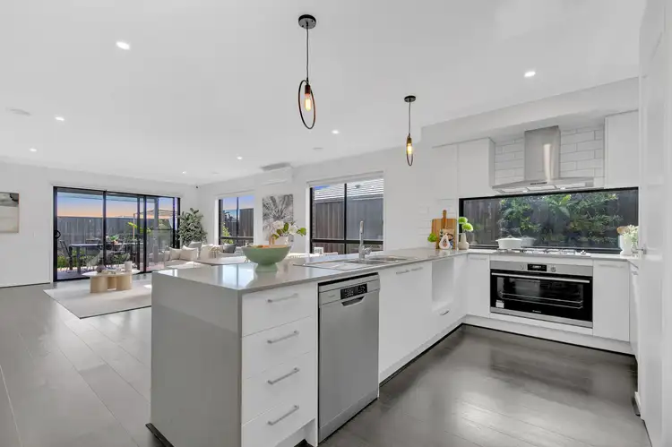 Sixth view of Homely house listing, 33 Institute Drive, Donnybrook VIC 3064