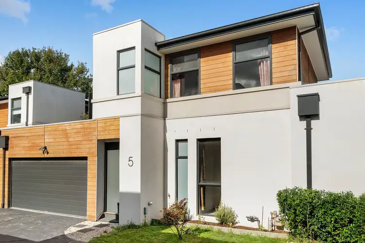 5/10-12 Wallace Avenue, Oakleigh South VIC 3167