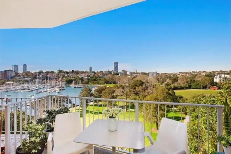 42/1 Holdsworth Avenue, Elizabeth Bay NSW 2011