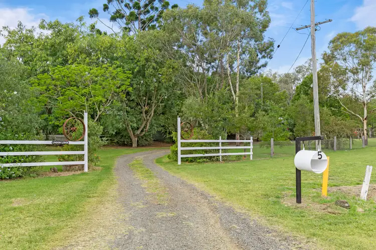 5 Hibbert Road, Linthorpe QLD 4356
