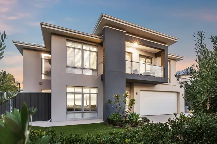 6 Shade Court, Hillarys WA 6025
