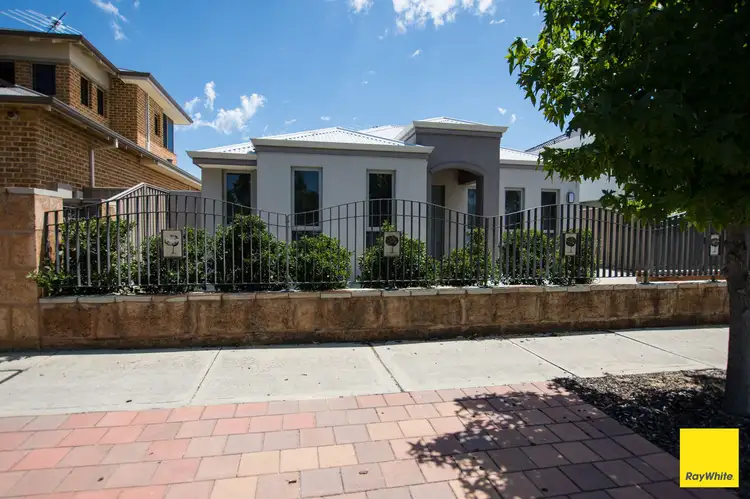 57 Belvoir Parkway
