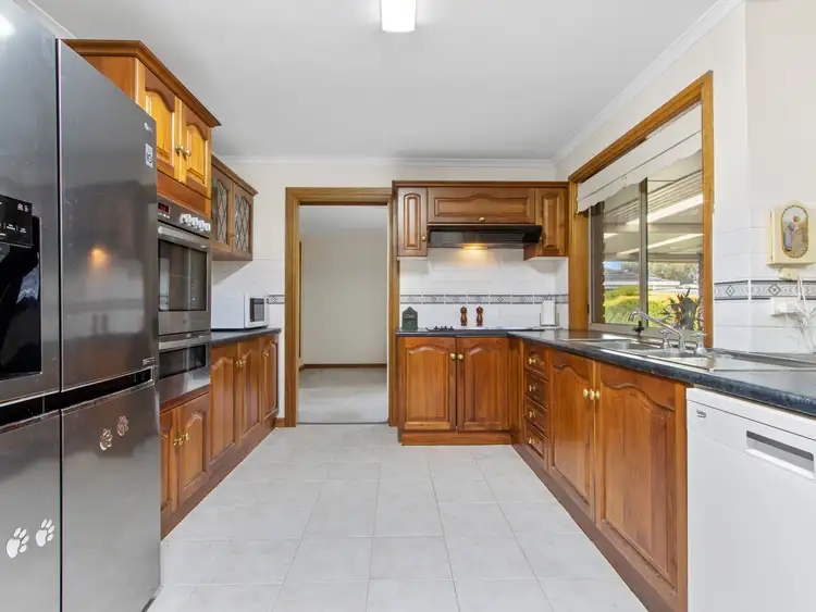 Fifth view of Homely house listing, 98 Fiddlewood Drive, Freeling SA 5372