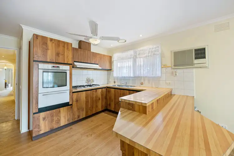 Second view of Homely house listing, 2 Ballina Court, Deer Park VIC 3023