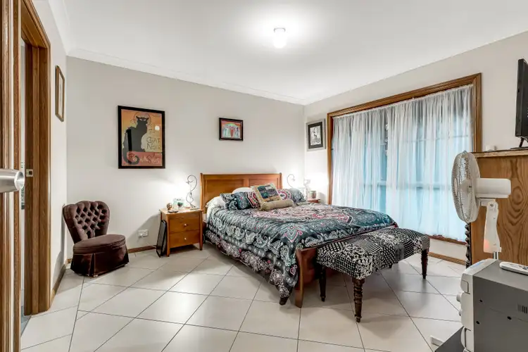 Fifth view of Homely house listing, 5 Greenlea Court, Munno Para West SA 5115