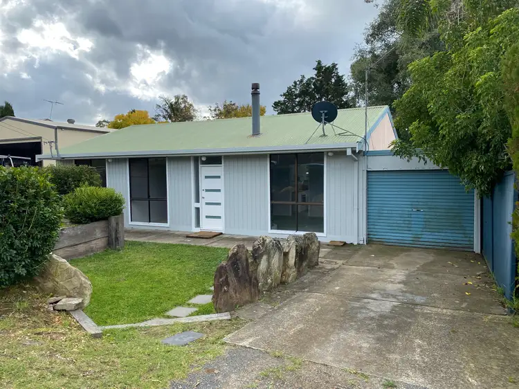 14 Grenfell Street