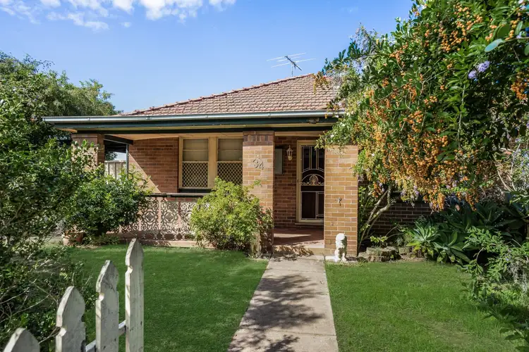 34 Arthur Street, Rutherford NSW 2320