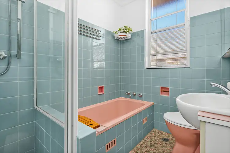 Seventh view of Homely house listing, 10 The Kingsway, Warilla NSW 2528