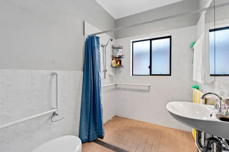 Sixth view of Homely house listing, 4 Davies Road, Seven Hills NSW 2147