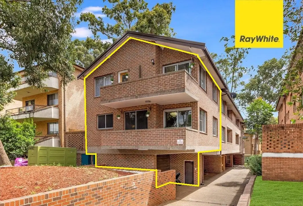 Main view of Homely unit listing, 1/5 Railway Parade, Westmead NSW 2145