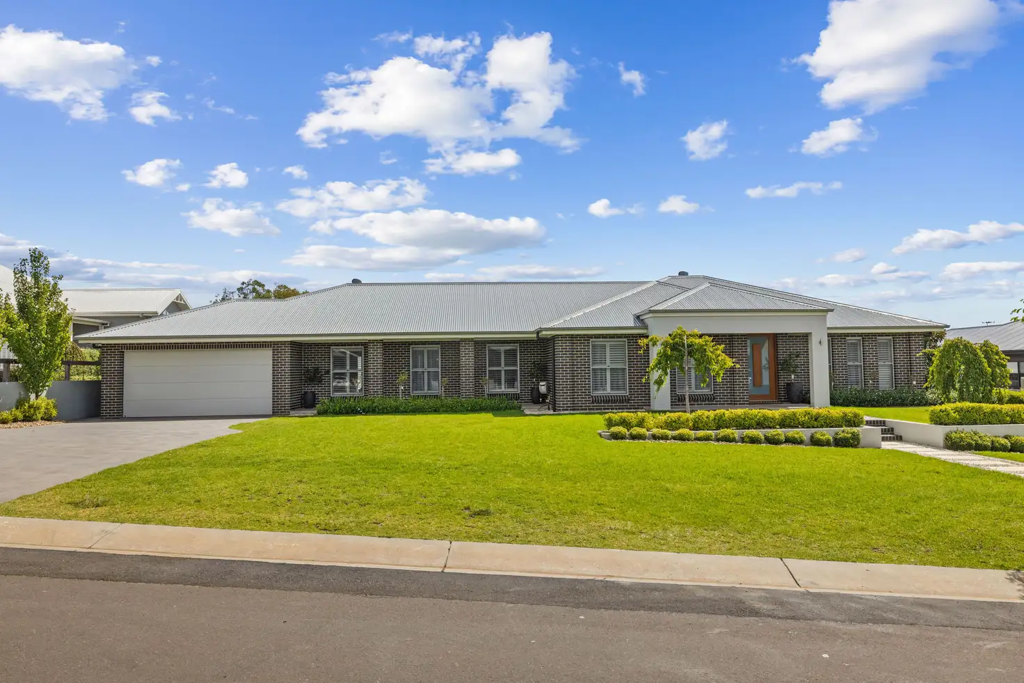 Main view of Homely house listing, 43 Platypus Circuit, Goulburn NSW 2580