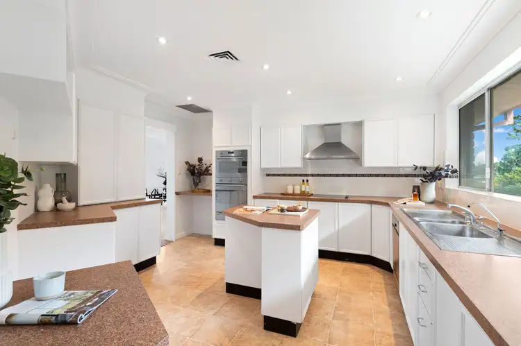 Sixth view of Homely house listing, 48 Linden Way, Castlecrag NSW 2068
