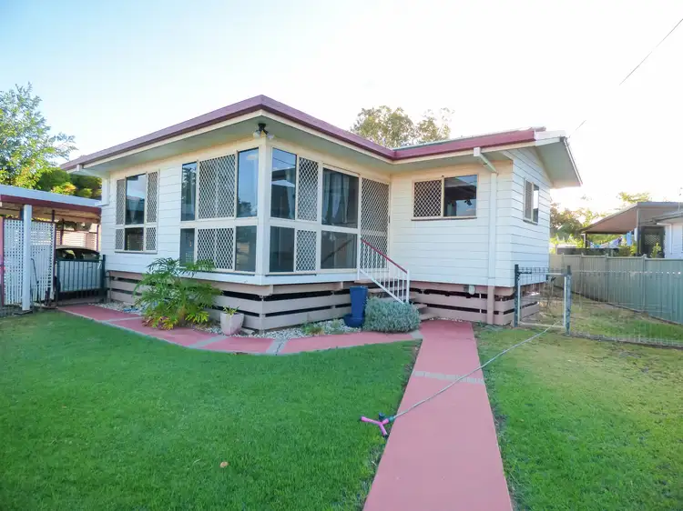 12 Alex Parade, Roma QLD 4455