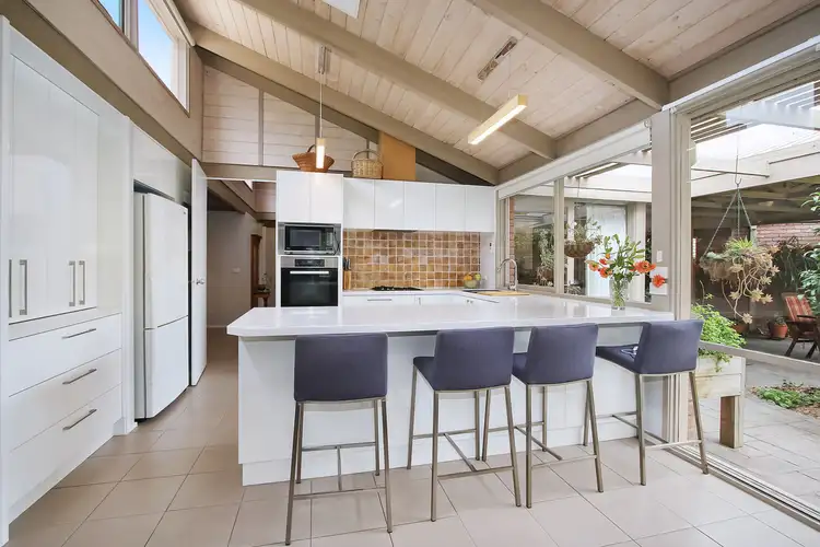 Sixth view of Homely house listing, 2 Player Court, Wodonga VIC 3690