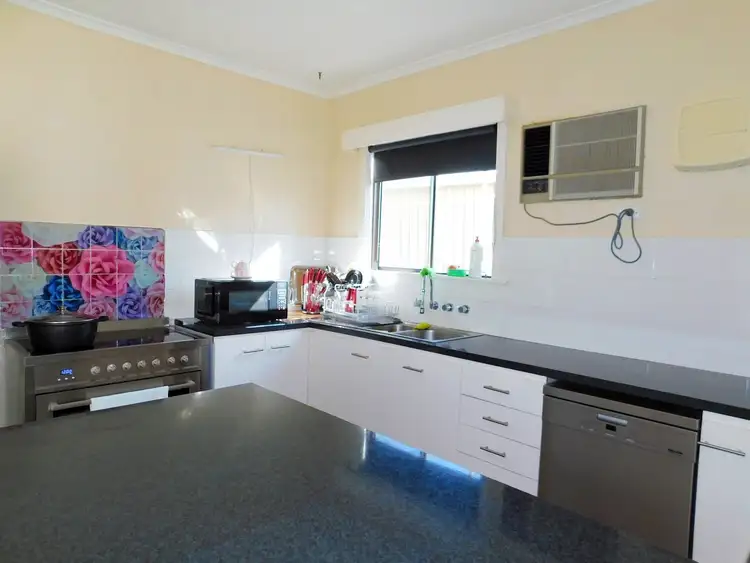 Second view of Homely house listing, 4 Buik Street, Bordertown SA 5268