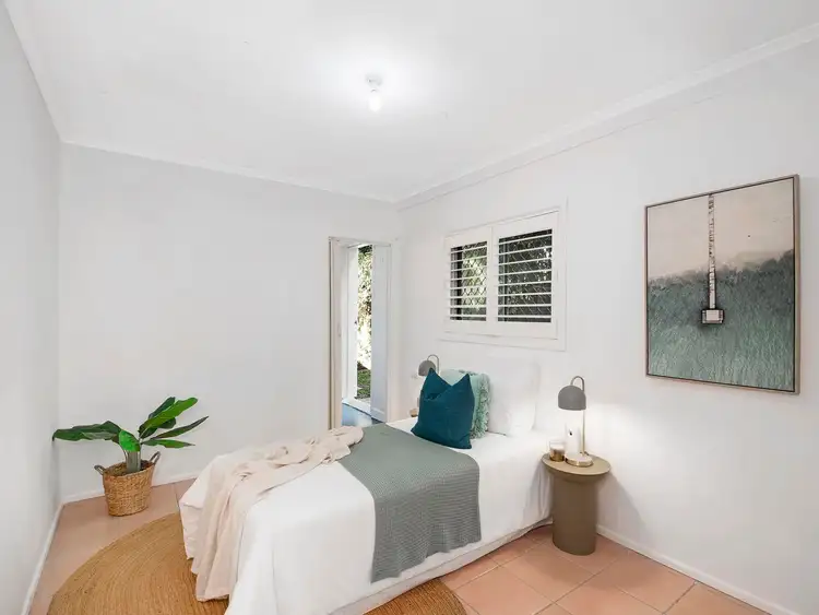 Fifth view of Homely apartment listing, 5/15 Park Road, Yeronga QLD 4104