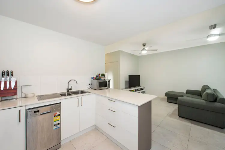 Fifth view of Homely apartment listing, 35/2 Louvre Way, Baldivis WA 6171