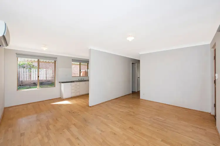 Seventh view of Homely house listing, 3a Knowle Way, Warnbro WA 6169