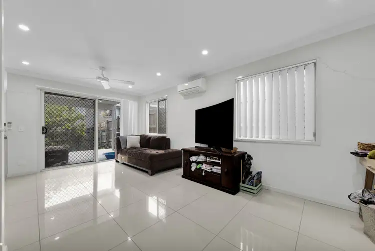 Fourth view of Homely townhouse listing, 2/39 Lacey Road, Carseldine QLD 4034