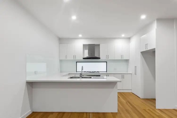 Sixth view of Homely townhouse listing, 2/5 Moona Street, Burwood East VIC 3151